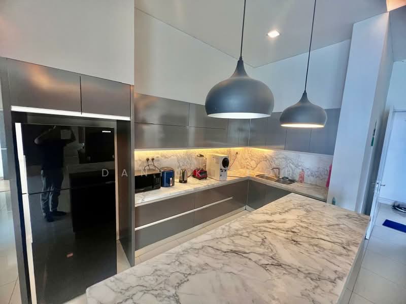 Kondominium untuk Dijual di 10 Island Resort - Danick Teoh - PropertyGuru.com.my