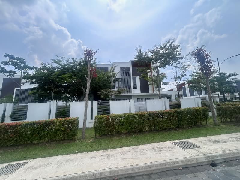 Semi-Detached House for Sale in Kajang (Selangor) - Jaze Ong - Exterior - PropertyGuru.com.my