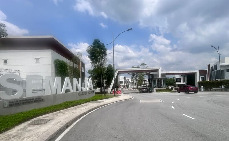 Semi-Detached House for Sale in Kajang (Selangor) - Jaze Ong - Exterior - PropertyGuru.com.my