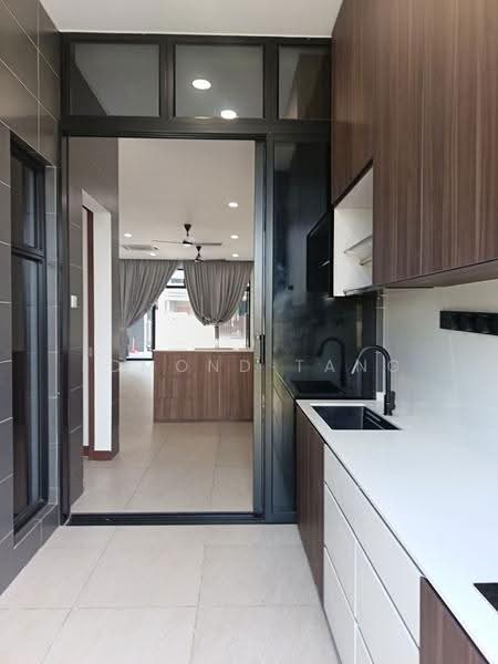 Rumah Teres 2-Tingkat untuk Disewa di Puteri Harbour (Iskandar Puteri (Nusajaya)) - Edmond Tang - Kitchen - PropertyGuru.com.my