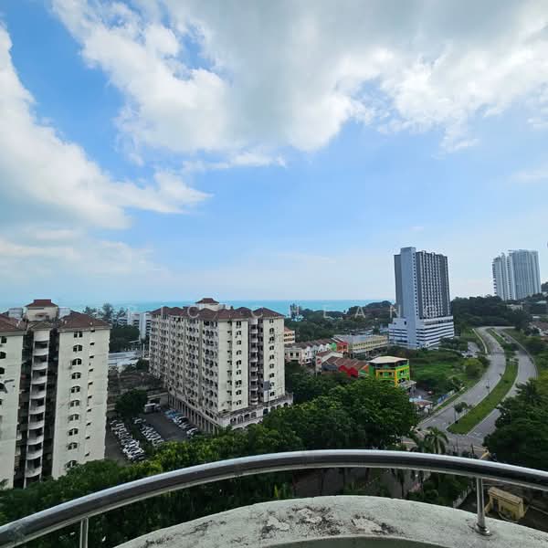 Kondominium untuk Dijual di Eden Fairway Condominium - Eric Cheang - View from Balcony - PropertyGuru.com.my