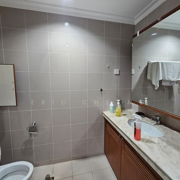 Kondominium untuk Dijual di Eden Fairway Condominium - Eric Cheang - Bathroom - PropertyGuru.com.my