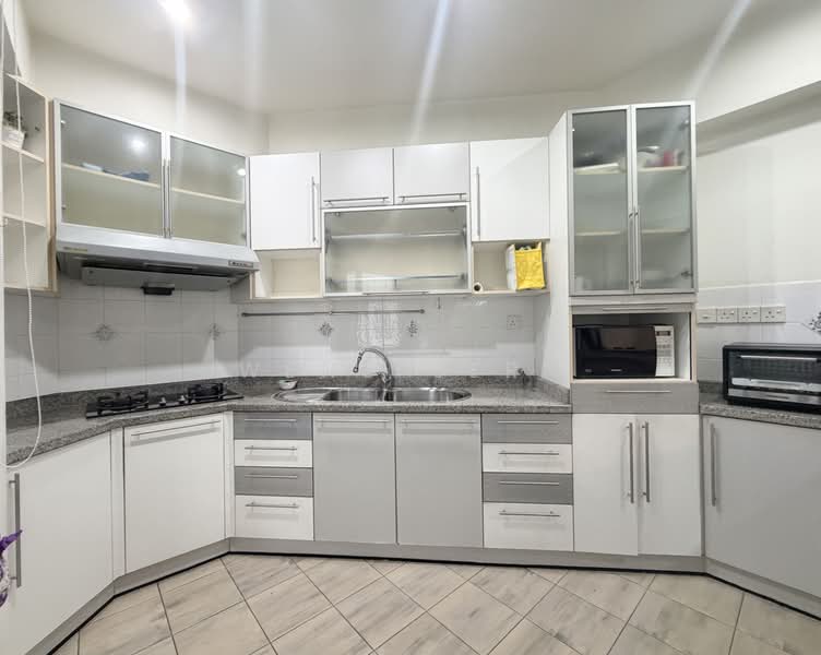 Condominium for Rent at Marina Tower (Ratu Mutiara) - Weng Sern - Kitchen - PropertyGuru.com.my
