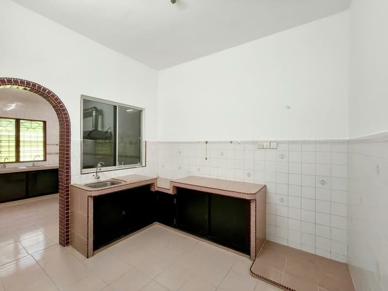 Rumah Teres 2 Tingkat untuk Disewa di Taman Sri Andalas (Klang) - Charlie Gan - Kitchen - PropertyGuru.com.my