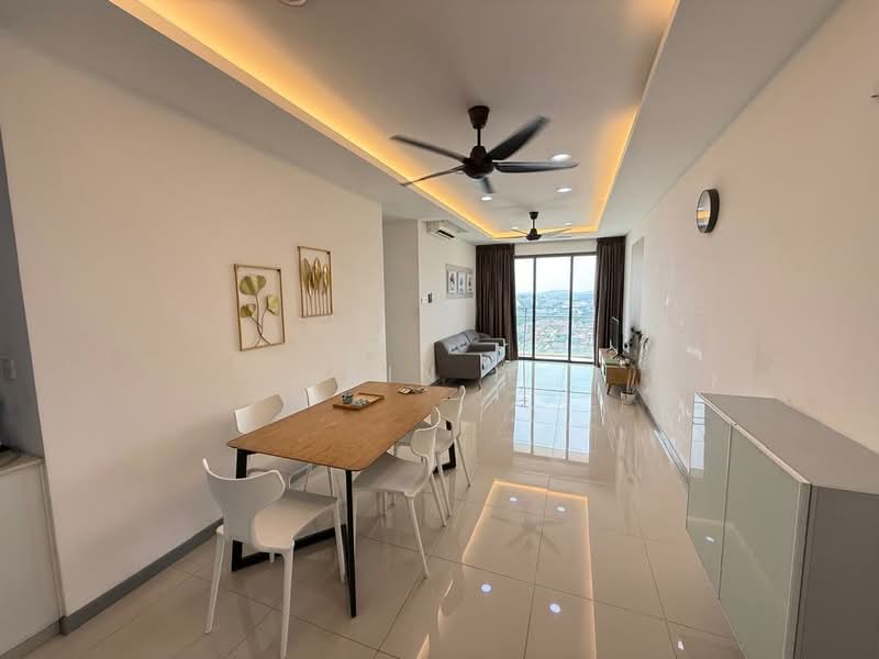 Servis Apartment untuk Disewa di United Point (Residensi Berpadu) - Kin L - Living Room - PropertyGuru.com.my