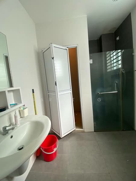 Rumah Berkembar untuk Dijual di Taman Pasir Puteh (Ipoh) - Gary Tang - Bathroom - PropertyGuru.com.my