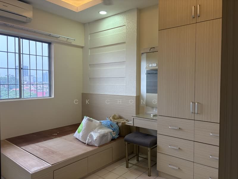 Kondominium untuk Dijual di Seri Cendekia - CK Chong - Bedroom - PropertyGuru.com.my