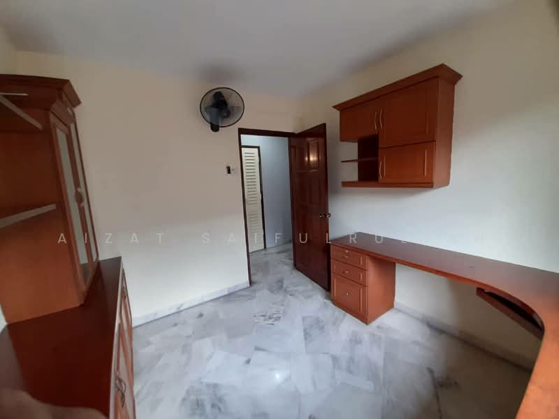 Condominium for Rent at Sri Alam Condominium - Aizat Saifulrullah - Study - PropertyGuru.com.my