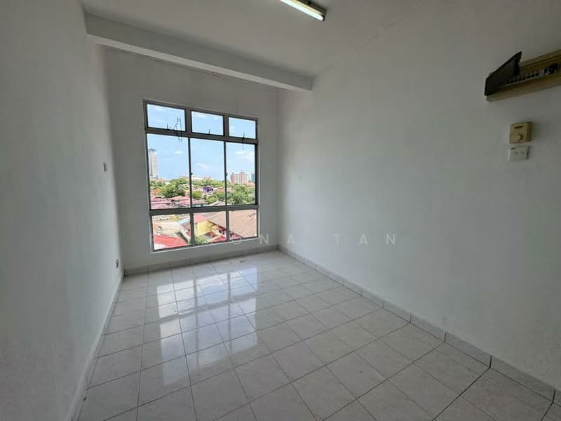 Pangsapuri untuk Dijual di Pangsapuri Mata Kuching - Ramona Tan - Interior - PropertyGuru.com.my