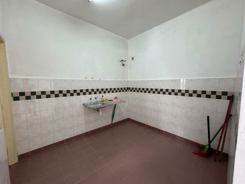 Pangsapuri untuk Dijual di Pangsapuri Mata Kuching - Ramona Tan - Interior - PropertyGuru.com.my