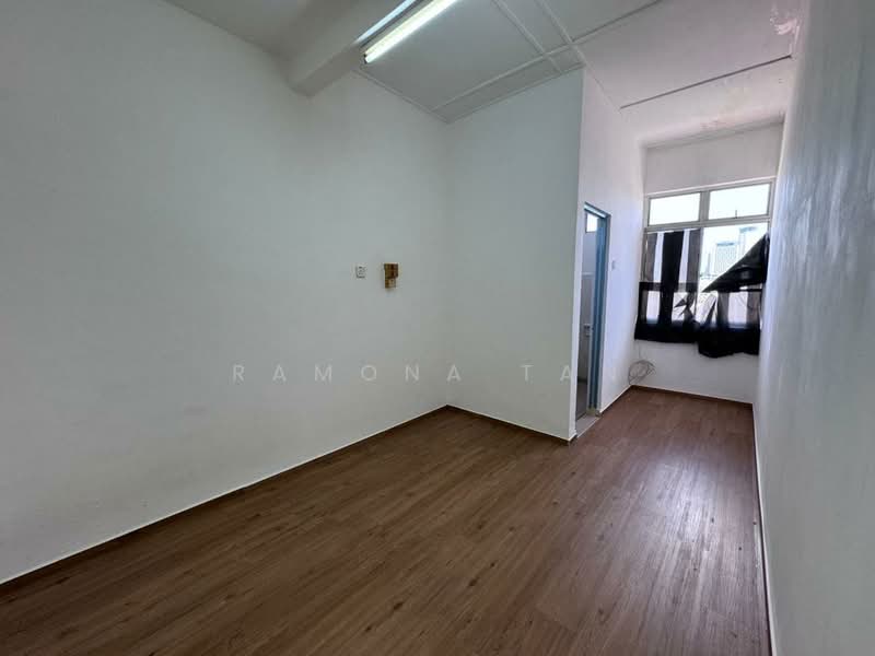Pangsapuri untuk Dijual di Pangsapuri Mata Kuching - Ramona Tan - Interior - PropertyGuru.com.my
