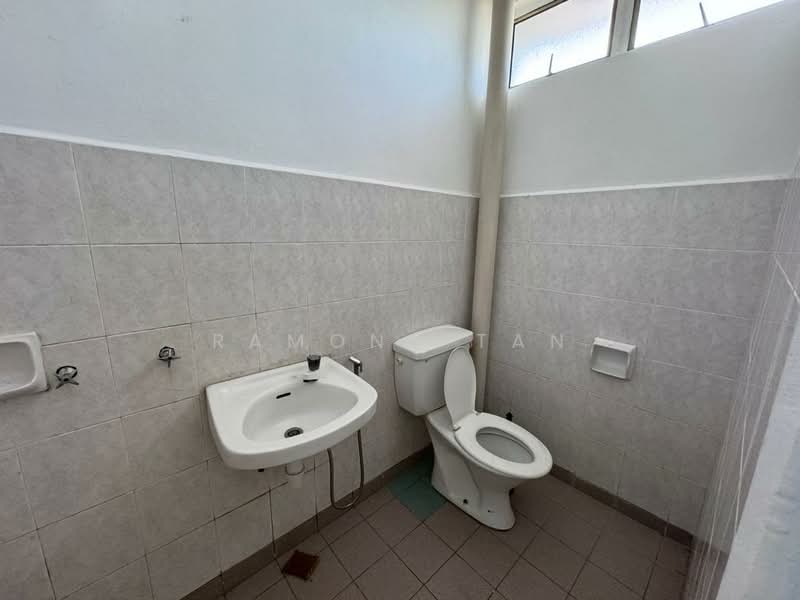 Pangsapuri untuk Dijual di Pangsapuri Mata Kuching - Ramona Tan - PropertyGuru.com.my