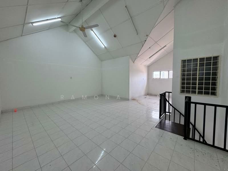 Pangsapuri untuk Dijual di Pangsapuri Mata Kuching - Ramona Tan - PropertyGuru.com.my