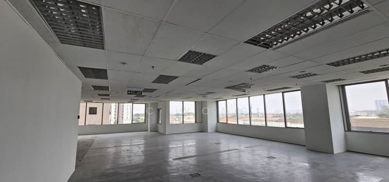 Pejabat untuk Disewa di SS 21, Damansara Utama (Petaling Jaya) - FC Wong - Interior of Uptown 5 Office - PropertyGuru.com.my