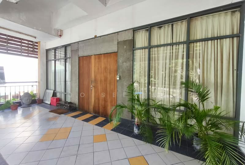 Office for Sale in Mutiara Damansara (Selangor) - Soo See Beng - Entrance - PropertyGuru.com.my