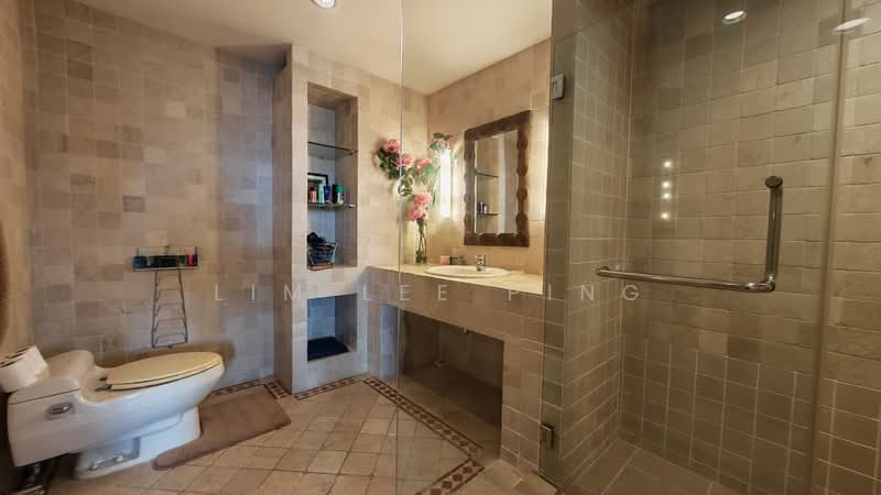 Condominium for Sale at Riverbank Suites - Lim Lee Ping - Bathroom - PropertyGuru.com.my