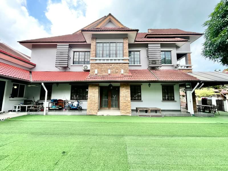 Rumah Berkembar untuk Dijual di Bandar Nusaputra (Puchong) - Zamri Yusoff - Exterior - PropertyGuru.com.my