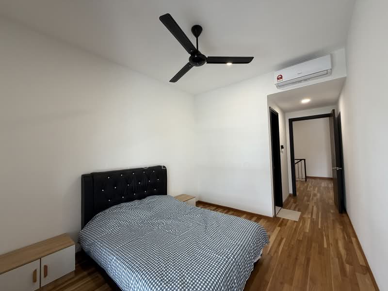 Rumah Teres 2 Tingkat untuk Disewa di Senibong (Permas Jaya) - Phoebe Foo - PropertyGuru.com.my