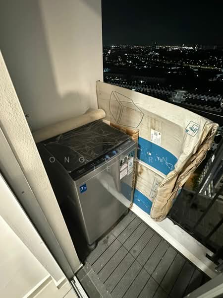 Service Residence for Rent at Midas @ Seri Alam - Hong Charng Lee - Balcony - PropertyGuru.com.my