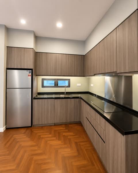 Service Residence for Sale at Bloomsvale Menara Vista Petaling - Florence Mok - PropertyGuru.com.my