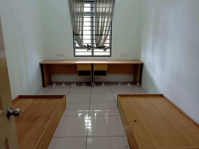 Pangsapuri untuk Dijual di Ixora Apartment - Ramona Tan - Bedroom - PropertyGuru.com.my