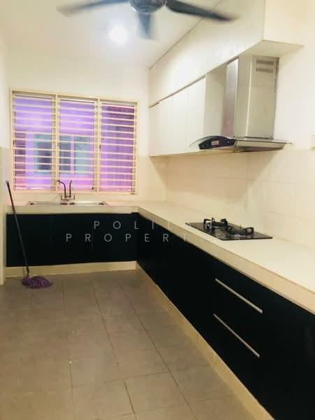 2-storey Terraced House for Sale in Taman Putra Prima (Puchong) - Polilan Properties - Kitchen - PropertyGuru.com.my