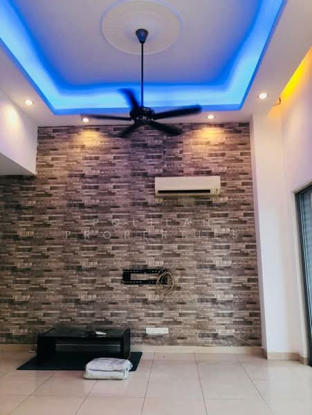 2-storey Terraced House for Sale in Taman Putra Prima (Puchong) - Polilan Properties - Living Room - PropertyGuru.com.my