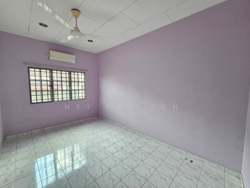Rumah Teres untuk Dijual di Taman Bukit Mewah (Kajang) - Hei Kar Jun - Interior - PropertyGuru.com.my