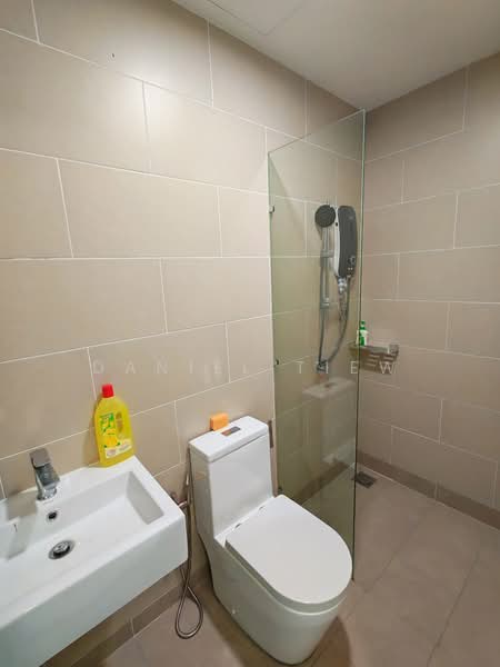 Servis Apartment untuk Dijual di Fortune Centra - Daniel Tiew - Bathroom - PropertyGuru.com.my