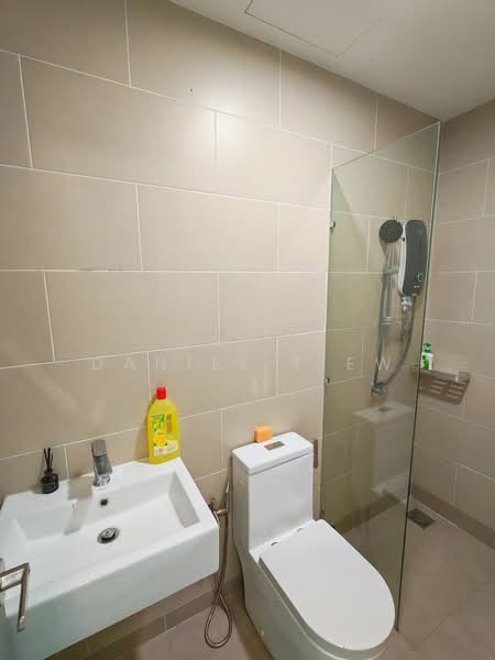 Servis Apartment untuk Dijual di Fortune Centra - Daniel Tiew - Bathroom - PropertyGuru.com.my