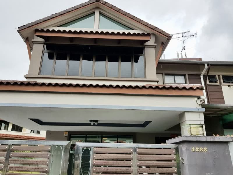 Semi-Detached House for Sale in Bandar Indahpura (Kulai) - Yik Tat - PropertyGuru.com.my
