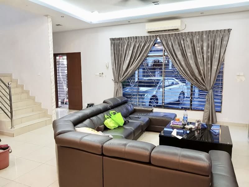 Semi-Detached House for Sale in Bandar Indahpura (Kulai) - Yik Tat - PropertyGuru.com.my