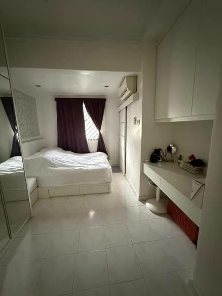 Rumah Teres 2 Tingkat untuk Dijual di Taman Universiti (Skudai) - Chris Lee - Bedroom - PropertyGuru.com.my