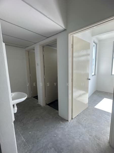 Shop for Rent in Johor Bahru (Johor) - Jessy Koh - Interior - PropertyGuru.com.my