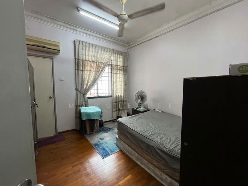 2-storey Terraced House for Sale in Taman Perling (Perling) - Maggie Lee - PropertyGuru.com.my
