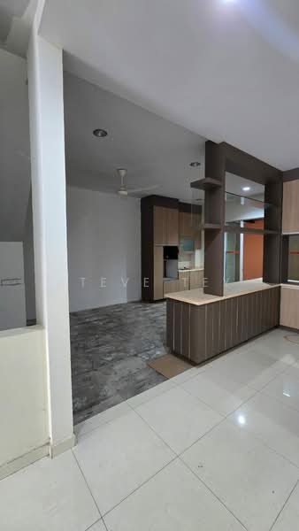 Rumah Berkembar untuk Dijual di Taman Amira (Iskandar Puteri (Nusajaya)) - Steve Tey - Kitchen - PropertyGuru.com.my