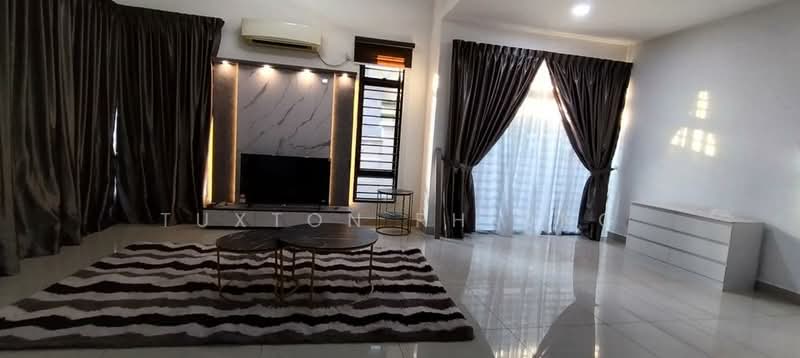 Cluster House for Sale in Taman Nusa Bestari (Iskandar Puteri (Nusajaya)) - Tuxton Phiong - Living Room - PropertyGuru.com.my