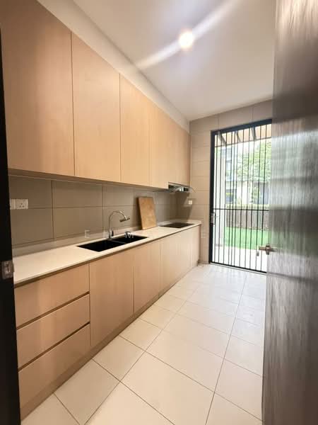 Rumah Teres 2 Tingkat untuk Disewa di Masai (Johor) - Emma Lee - Kitchen - PropertyGuru.com.my