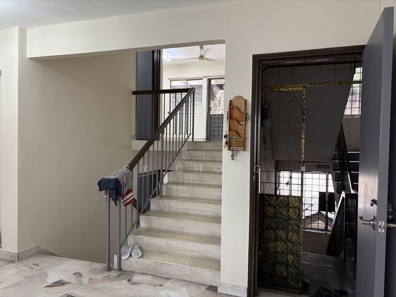 Rumah Bandar untuk Dijual di Taman Midah (Cheras) - CK Chong - Entrance - PropertyGuru.com.my