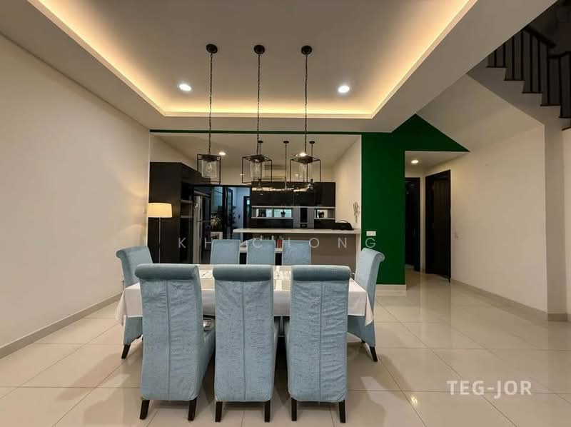Rumah Teres untuk Dijual di Duta Villa (Setia Alam) - KH Chong - Dining Room - PropertyGuru.com.my