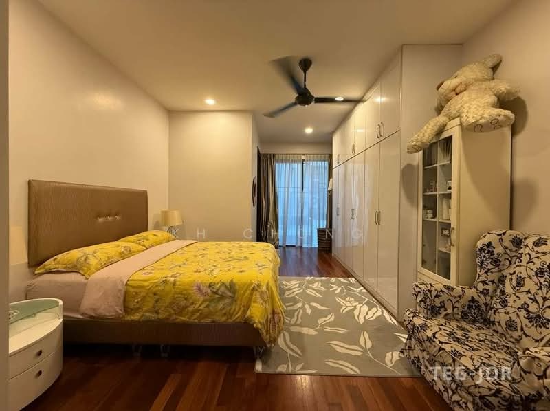 Rumah Teres untuk Dijual di Duta Villa (Setia Alam) - KH Chong - Bedroom - PropertyGuru.com.my