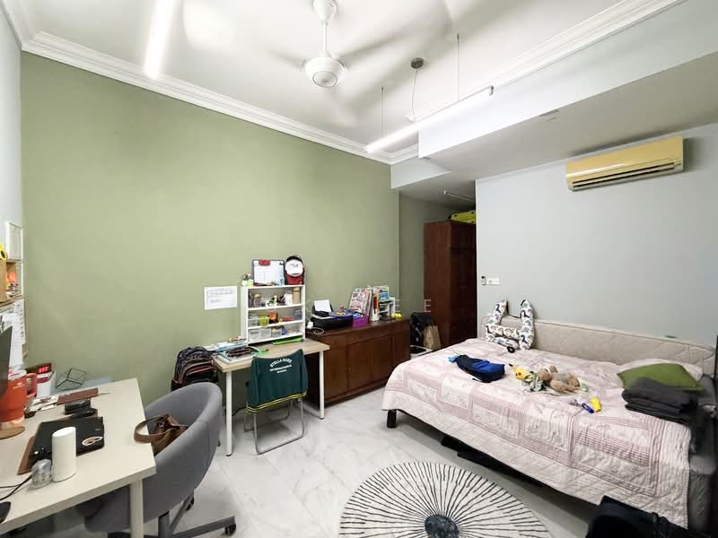 Rumah Teres untuk Dijual di Bandar Kinrara Seksyen 1 (Bandar Kinrara) - CK Yee - Bedroom - PropertyGuru.com.my
