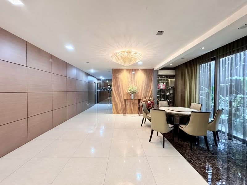 Semi-Detached House for Sale in Taman Sutera Utama (Skudai) - Yik Tat - PropertyGuru.com.my