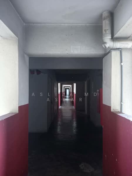 Rumah Flat untuk Dijual di Taman Bukit Segar - Asliza Md Asrar - Corridor - PropertyGuru.com.my