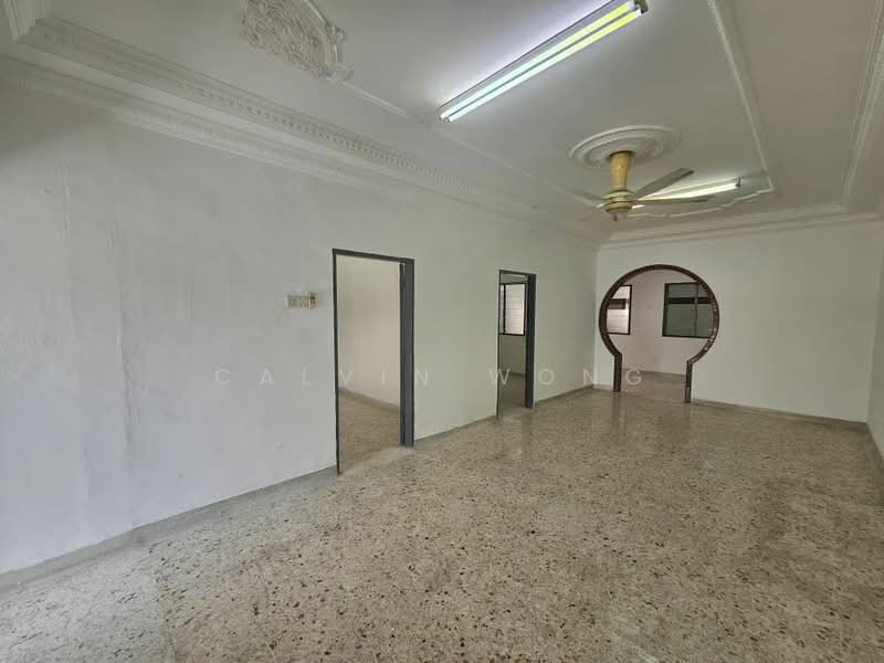 1-storey Terraced House for Sale in Taman Ungku Tun Aminah (Skudai) - Calvin Wong - Interior - PropertyGuru.com.my