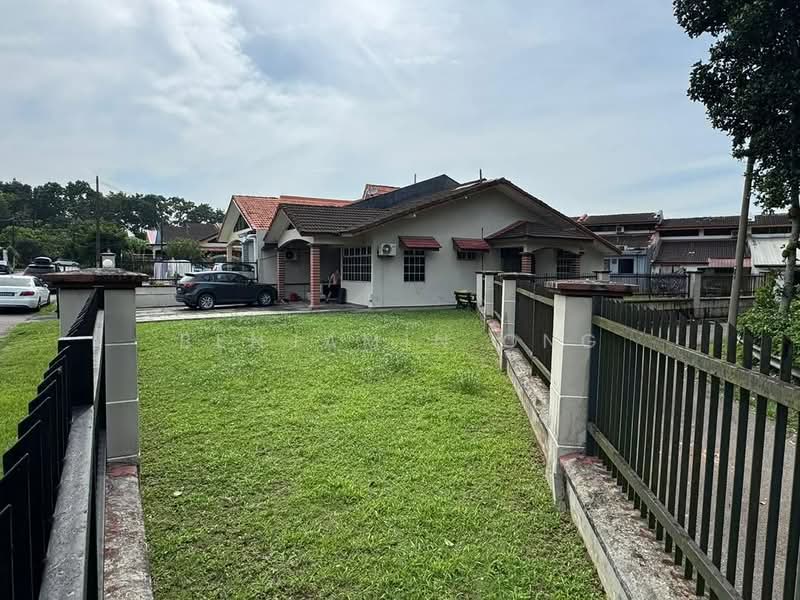 Rumah Teres untuk Dijual di Taman Perling (Perling) - Benjamin Ong - Exterior - PropertyGuru.com.my