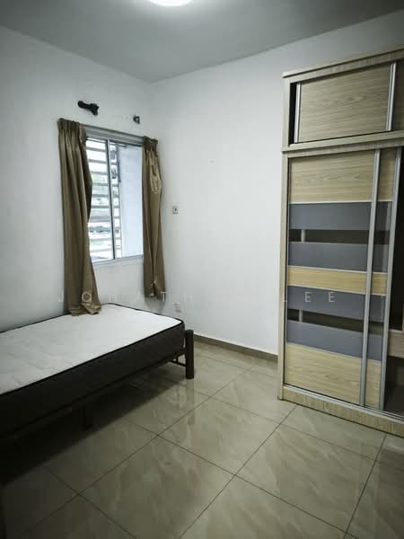 Pangsapuri untuk Disewa di Suria Mutiara - Jonathan Lee - Bedroom - PropertyGuru.com.my