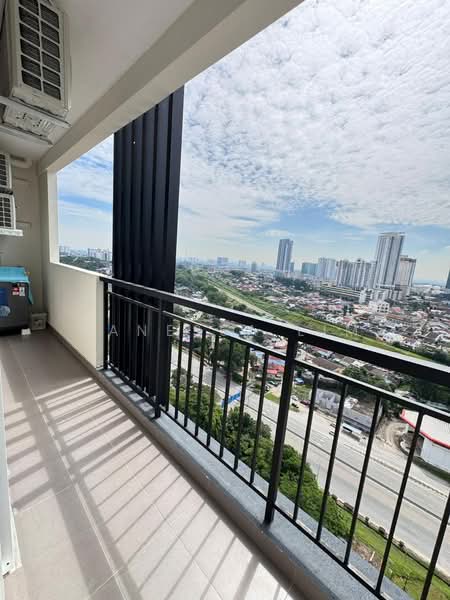Servis Apartment untuk Disewa di TRELLIS RESIDENCES - Vanessa Lim - Balcony - PropertyGuru.com.my