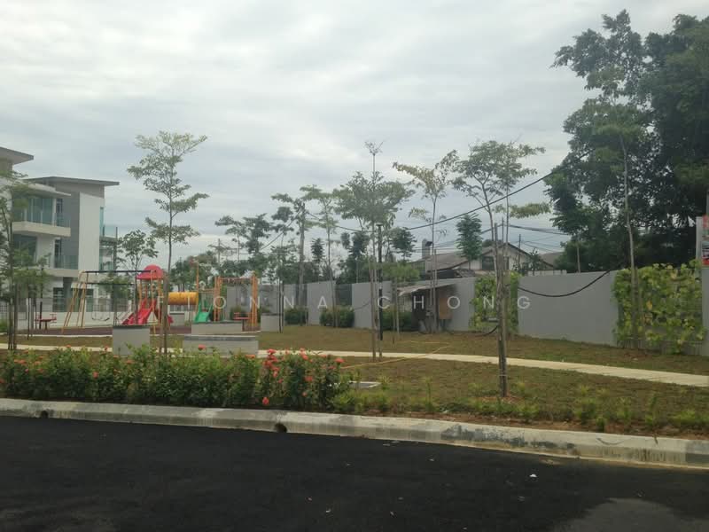 Terraced House for Sale in Puchong (Selangor) - Fionna Chong - Exterior - PropertyGuru.com.my