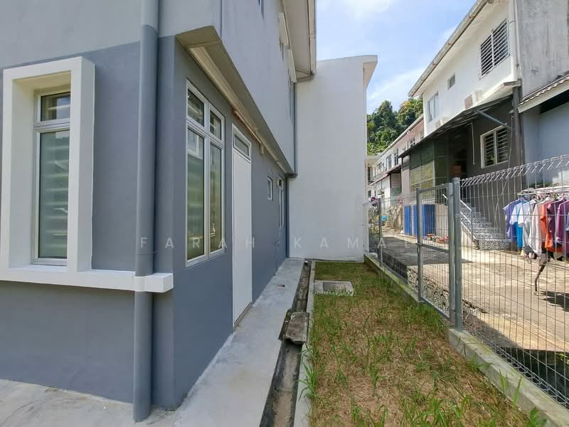 Semi-Detached House for Sale in Taman Sierra Ukay (Ulu Kelang) - Farah Kamal - PropertyGuru.com.my